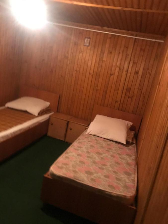 Hostel Casa Postolache Soveja Exteriér fotografie